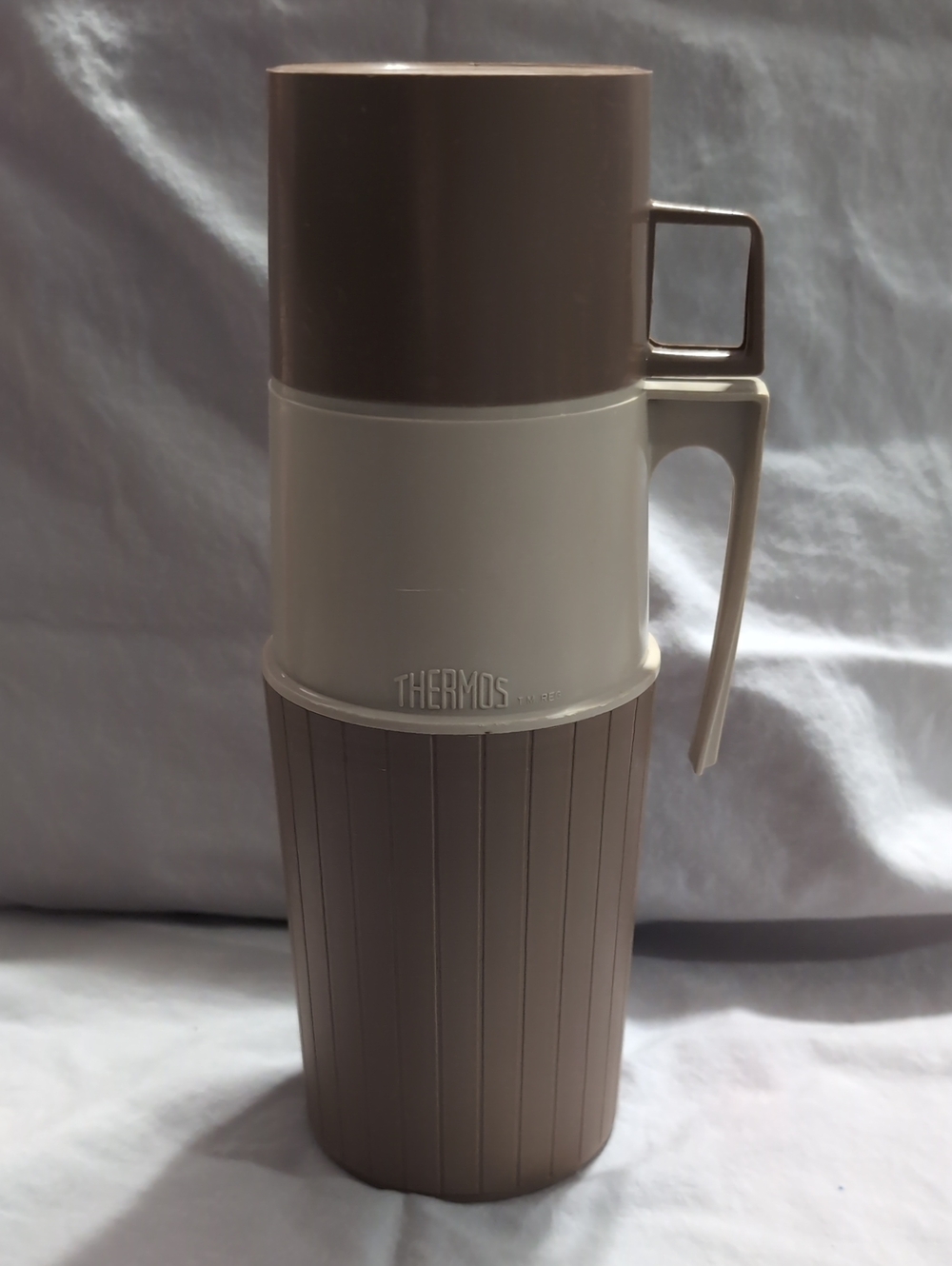 Vintage Thermos Bottle Made In Canada 1970's Brown *BIN